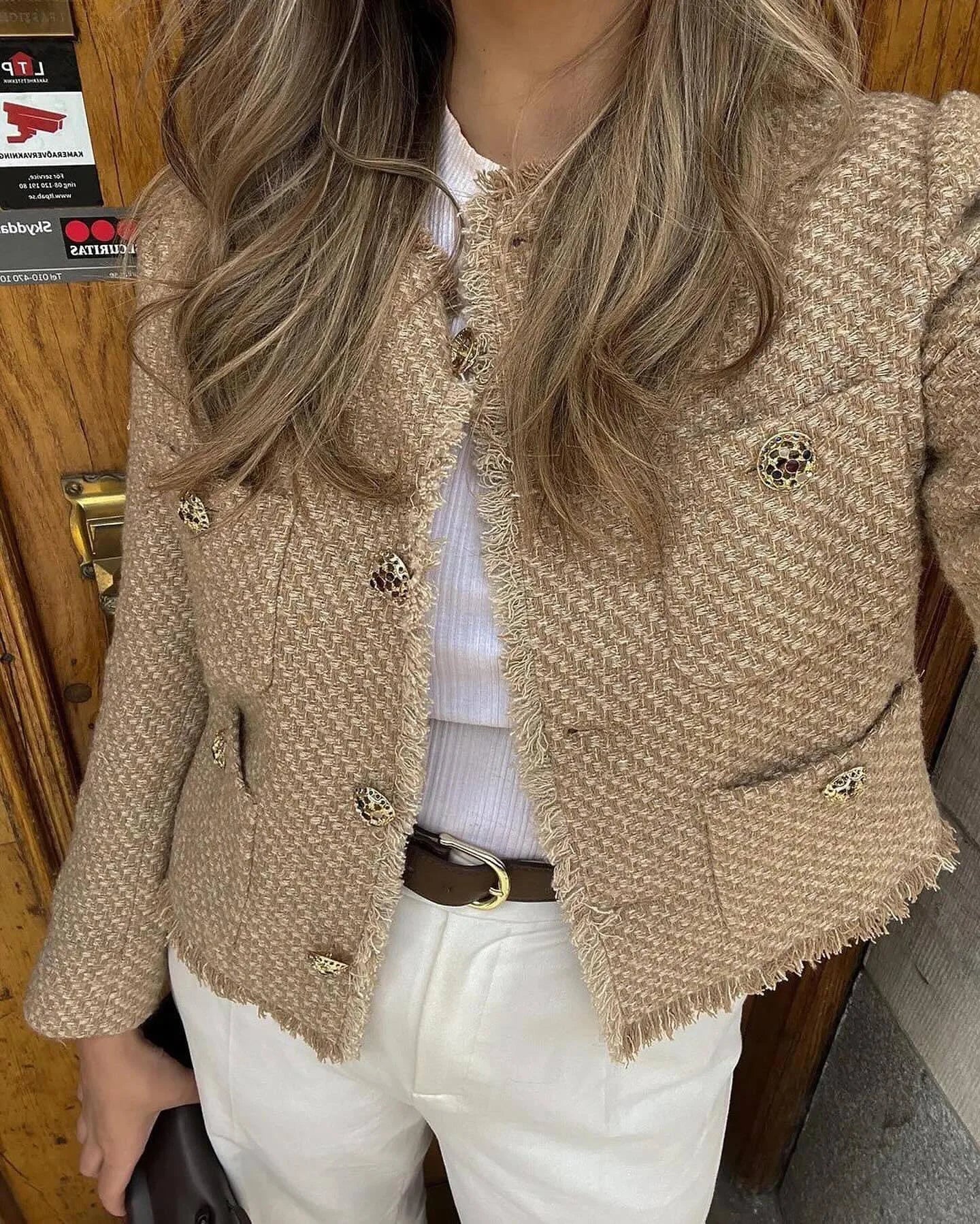 Nicky - Chic Female Tweed Jacket